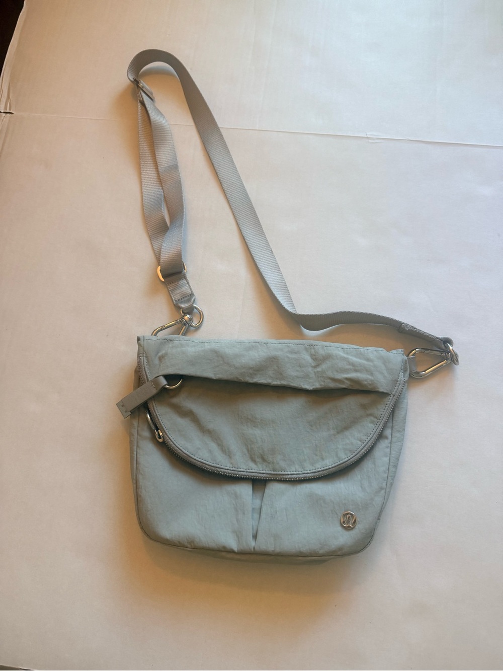 Lululemon all night festival micro bag